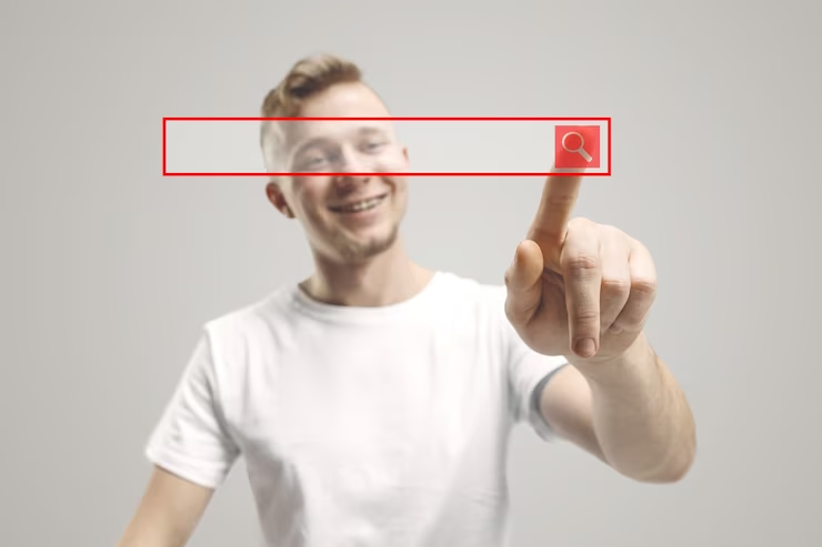 Homem fazendo pesquisa no Google